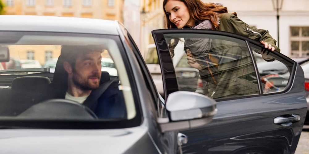 نصائح لحماية نفسك عند استخدام سيارات الأجرة