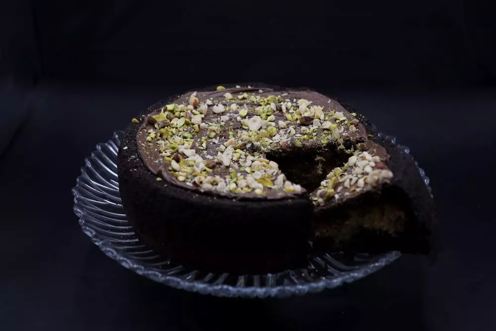 ترند الكنافة مع كيكة الشوكولاتة