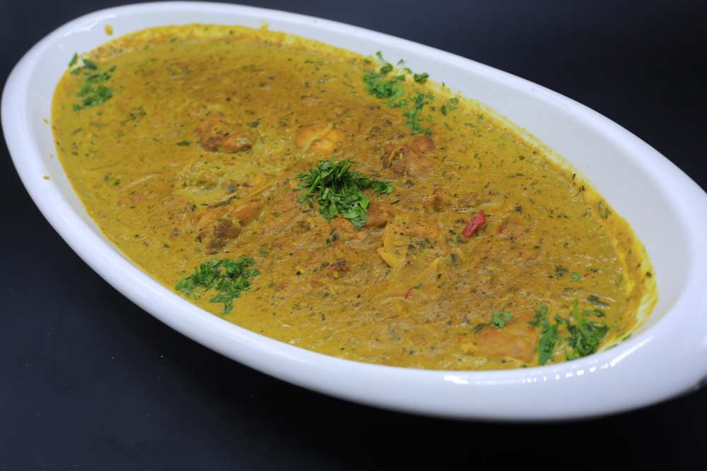 دجاج بالكاري والمشروم