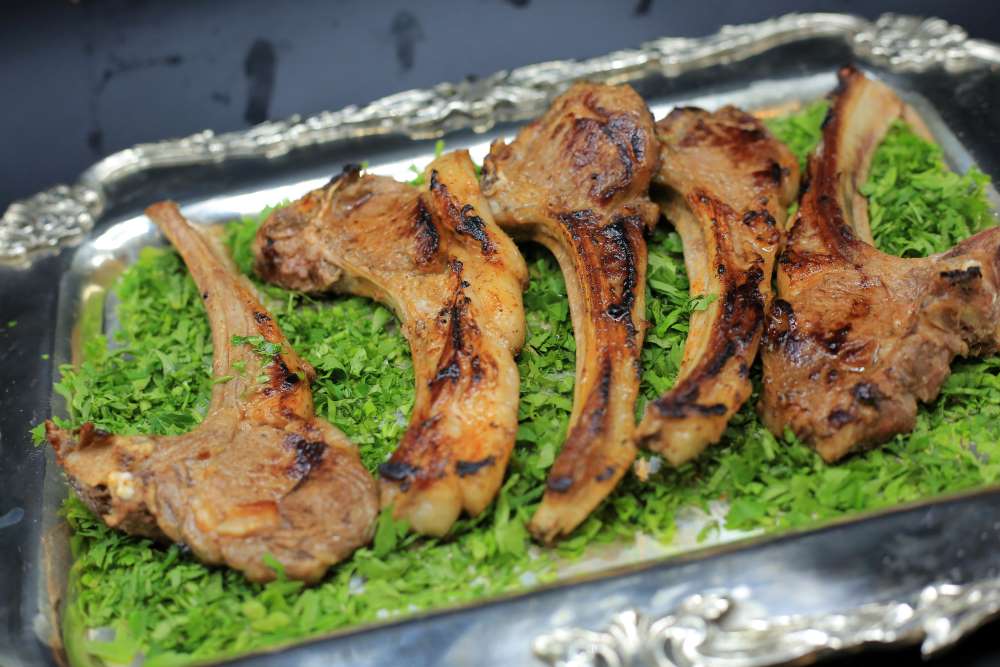 ريش مشوية بالتتبيلة