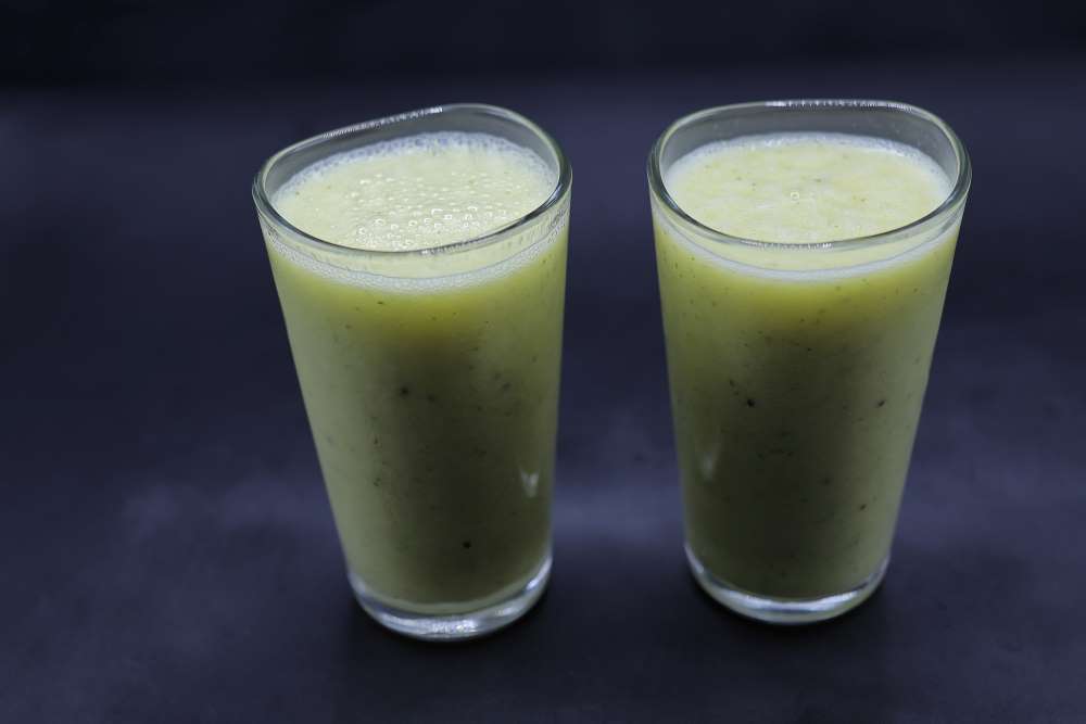 عصير كيوي بالبرتقال