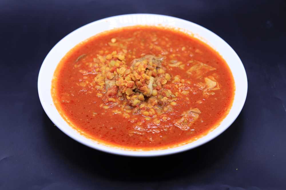 كرشة بالصلصة والحمص