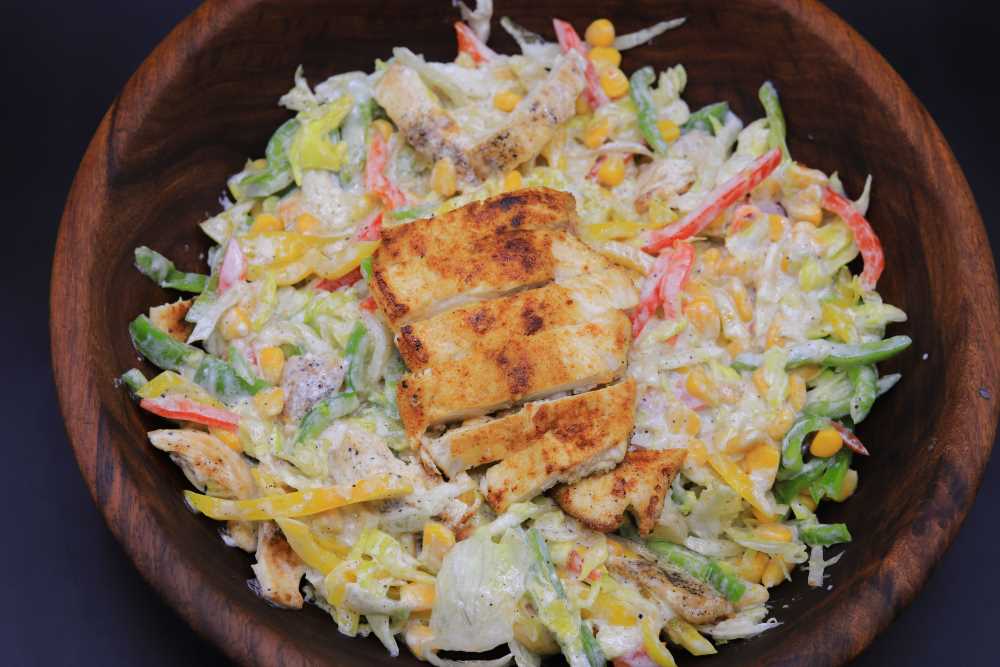 سلطة الدجاج