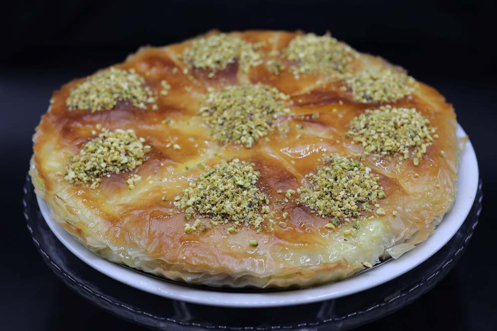 صينية بقلاوة بالكاسترد