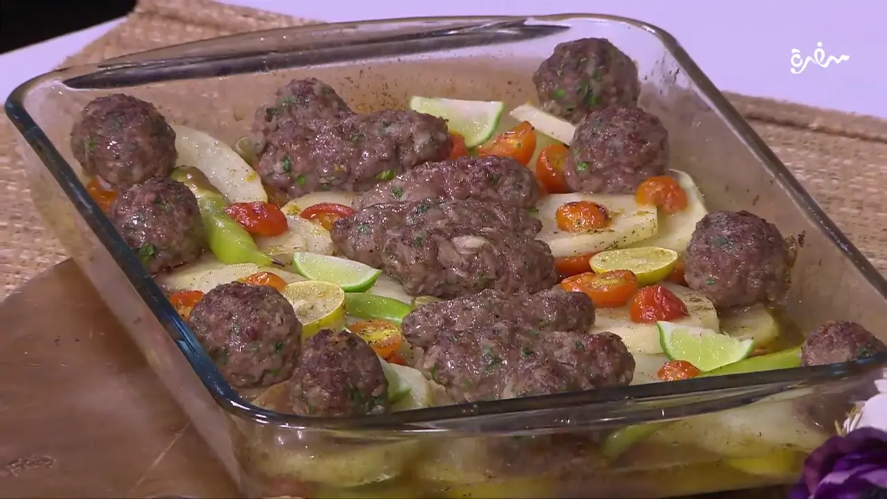 صينيه البطاطس بالكفتة