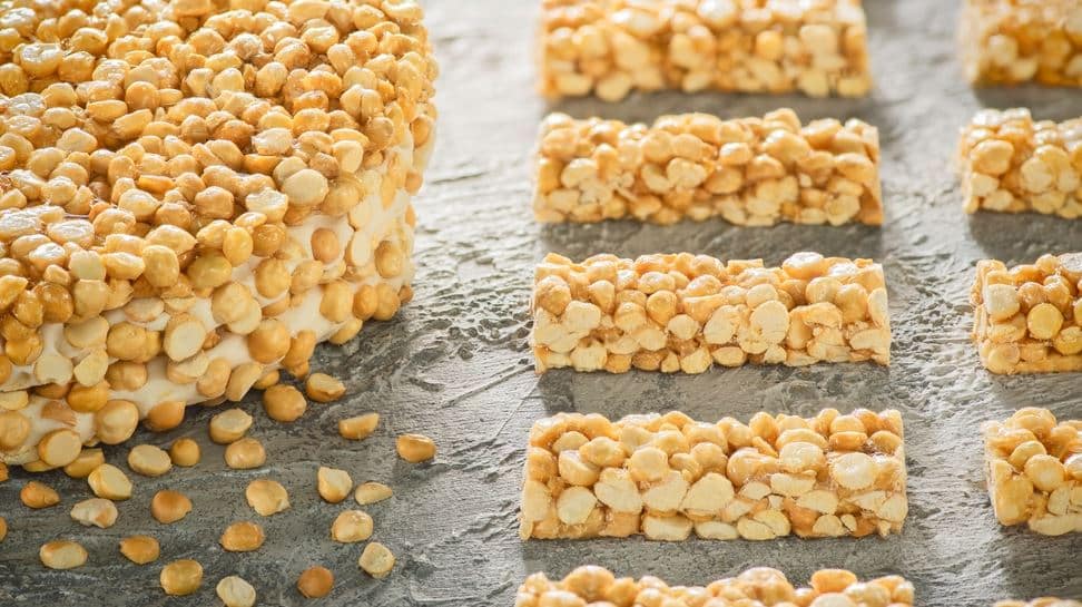 بأسهل خطوات.. طريقة عمل حلاوة المولد الحمصية في البيت