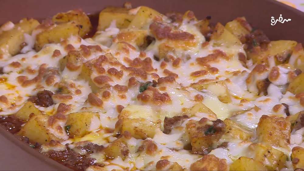 بطاطس بولونيز