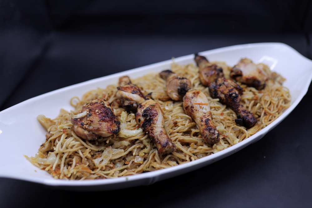 دبابيس الدجاج بالعسل والصويا