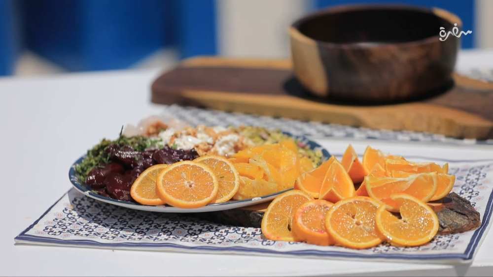 سلطة البنجر ولبنة