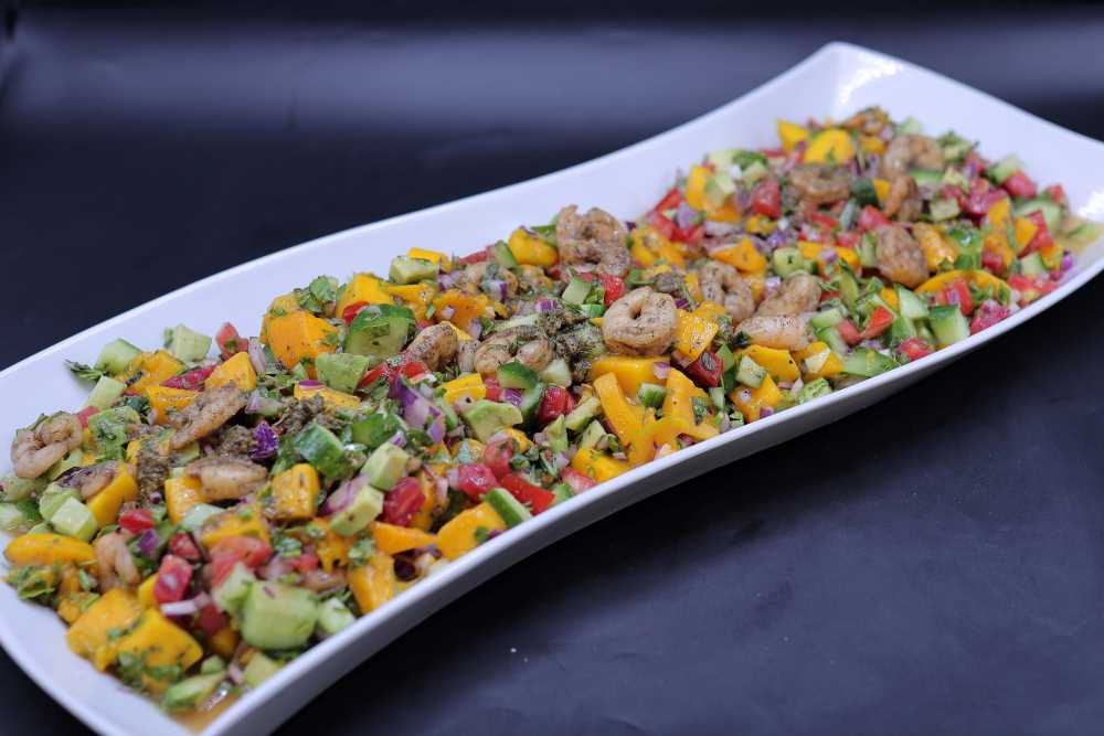 سلطة الجمبري بالمانجو