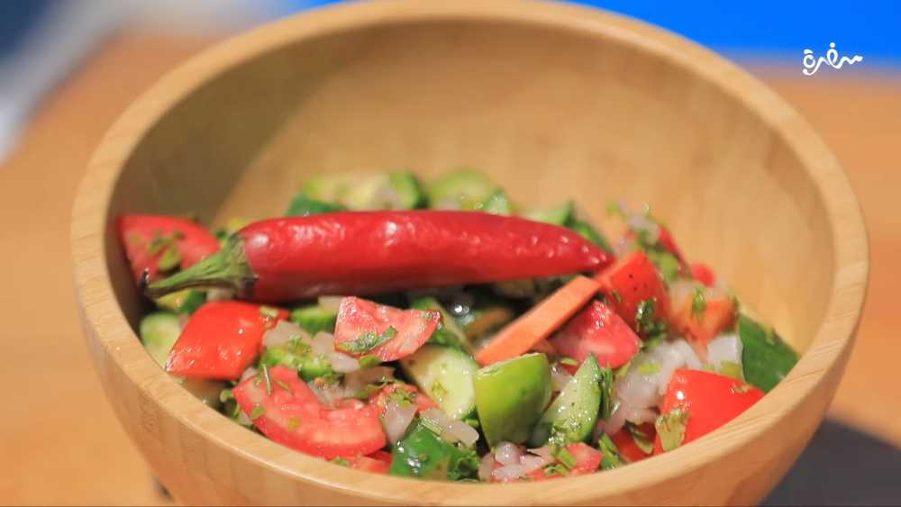 سلطة الكزبرة