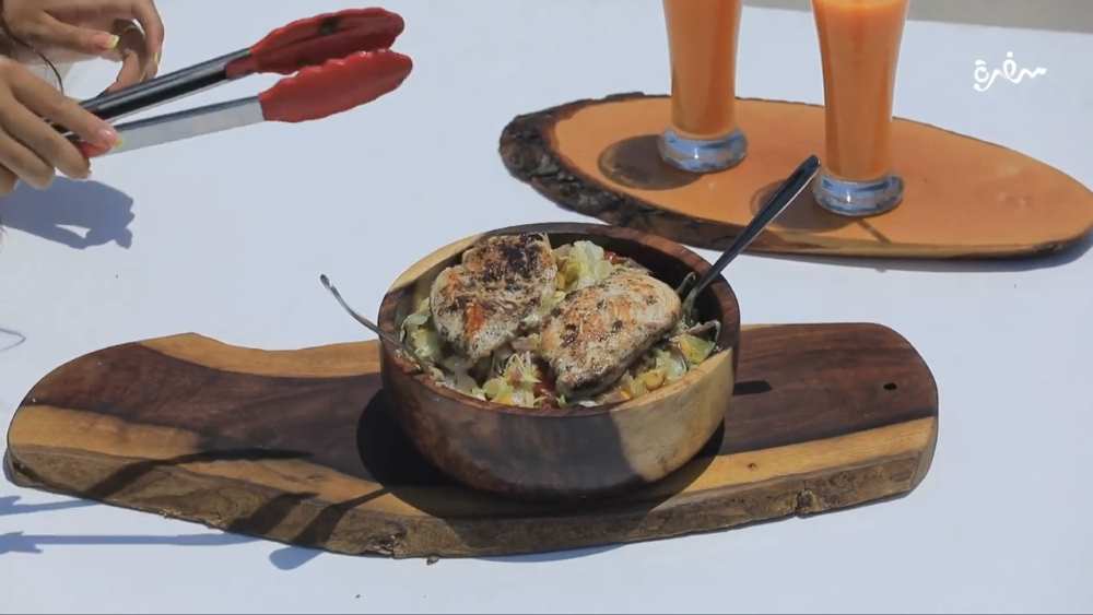 سلطة دجاج بالأفوكادو