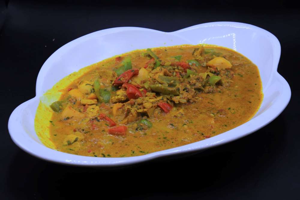 صدور الدجاج بالبصل