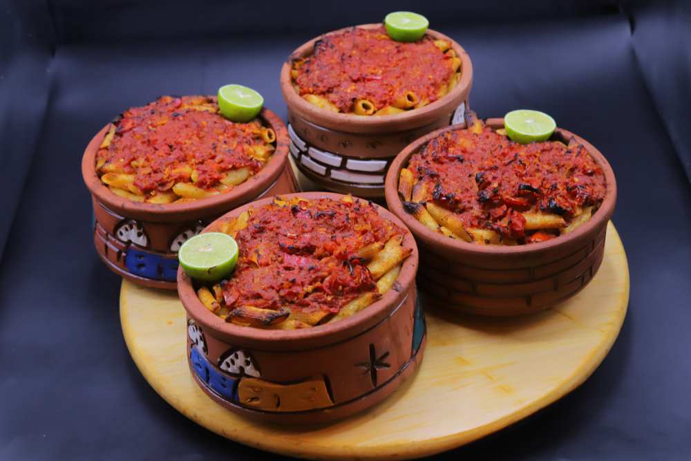 طاجن مكرونة باللحمة المفرومة