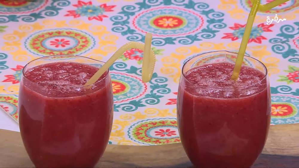 عصير بطيخ بالفراولة