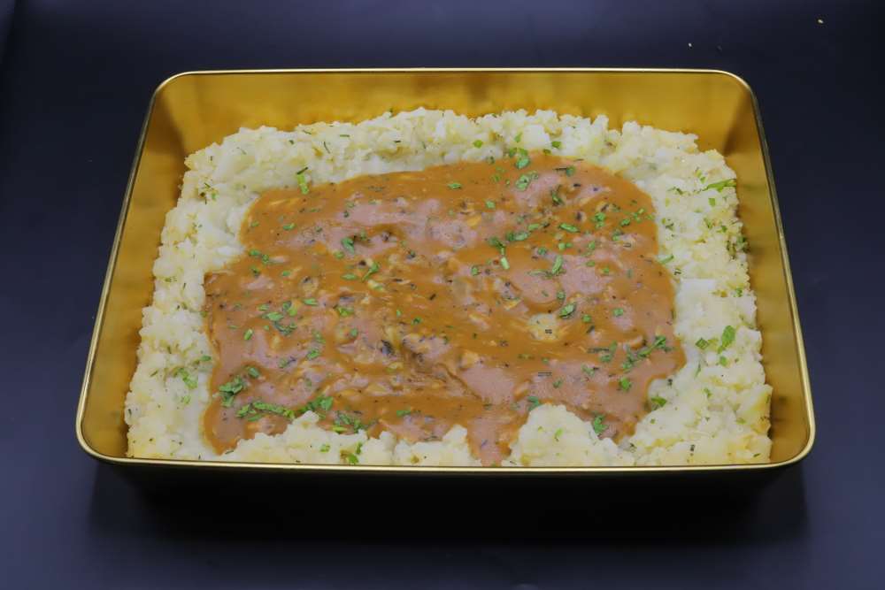 قرنبيط مهروس بالبطاطس وجرافي المشروم