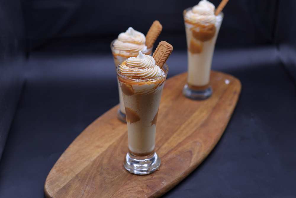 لاتيه زبدة البسكوت