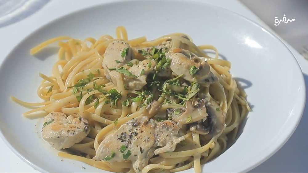 مكرونة بالوايت صوص