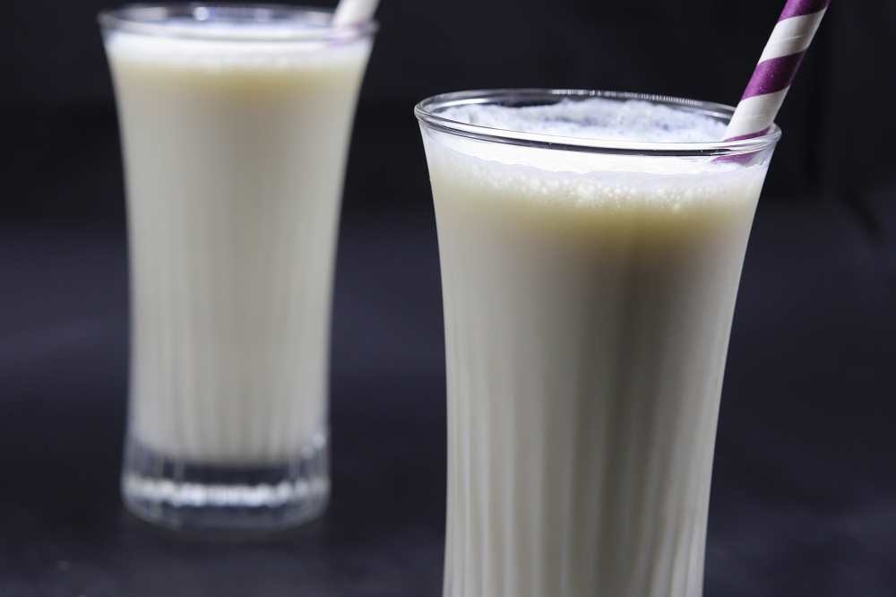 ميلك شيك الشوكولاتة البيضاء