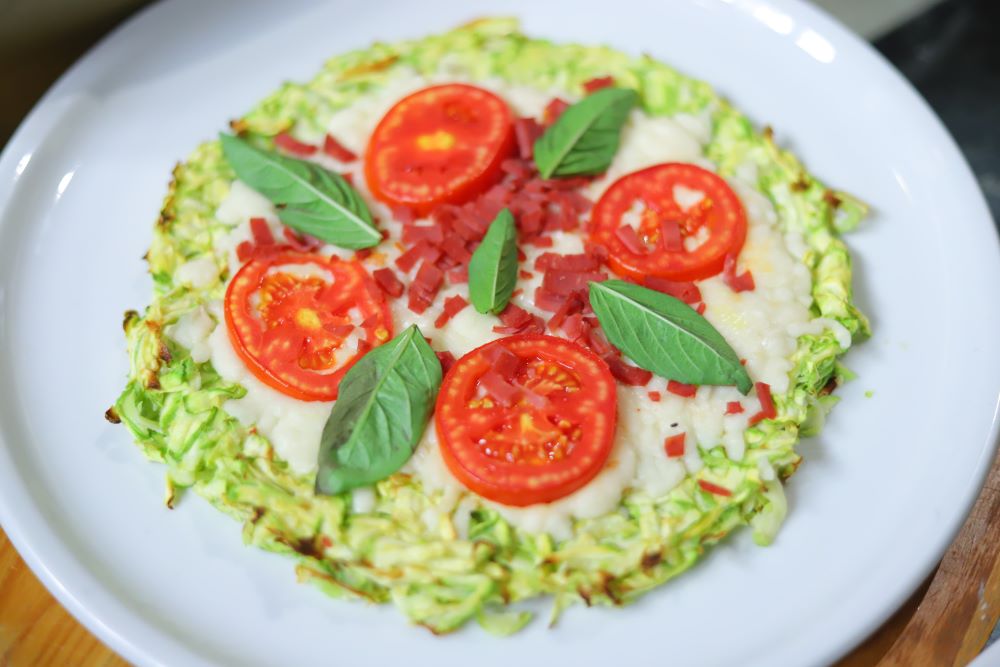 بيتزا الكوسة بالبيض