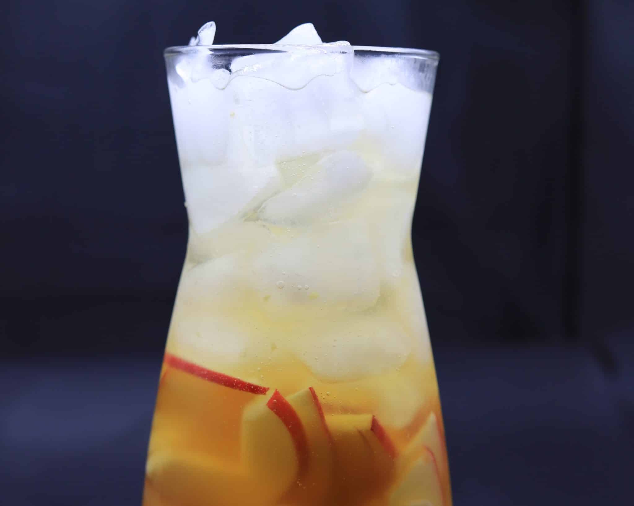 تفاح بالزنجبيل