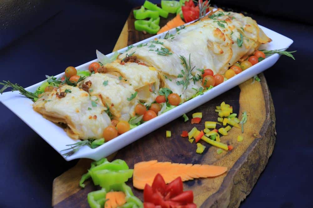 رول البطاطس باللحمة المفرومة