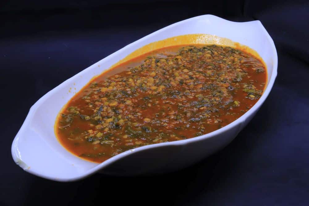 سبانخ بحمص الطبيخ