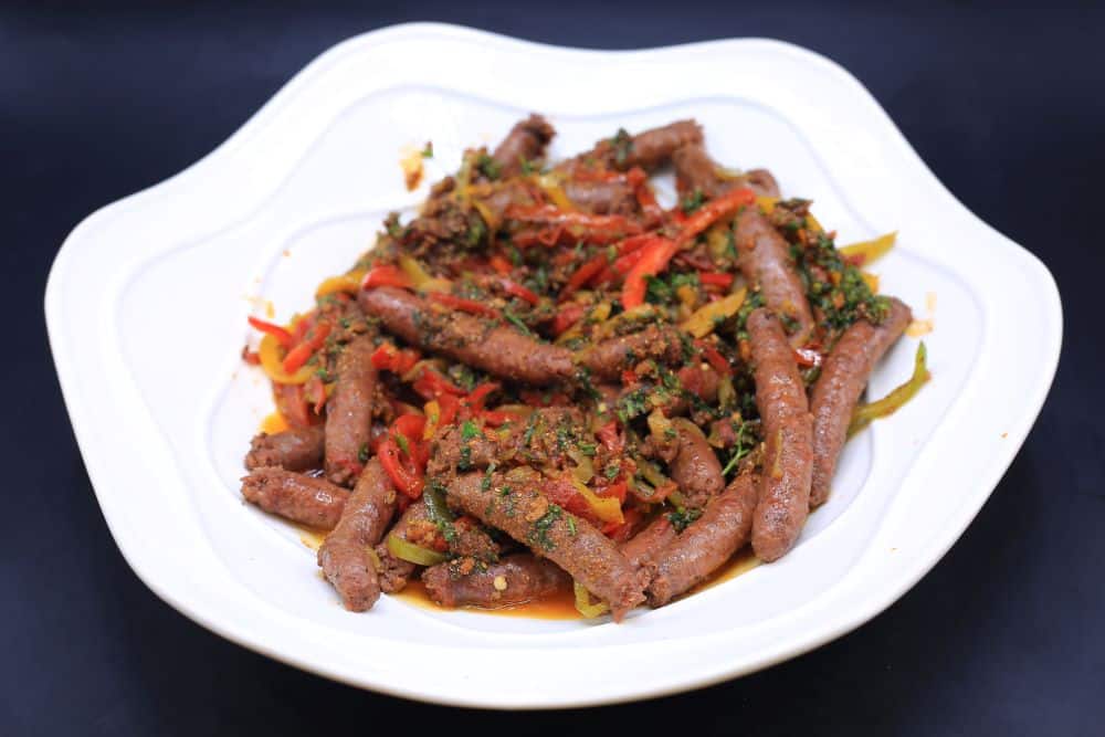 طاسة سجق بطريقة توتا