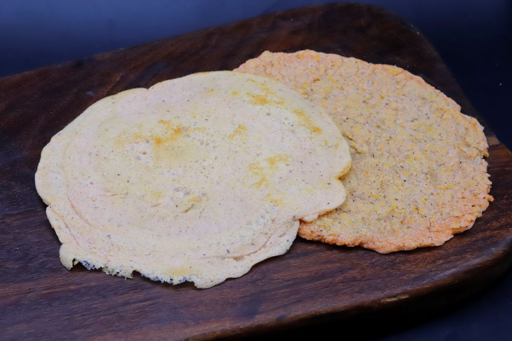 عيش العدس على الطاسة