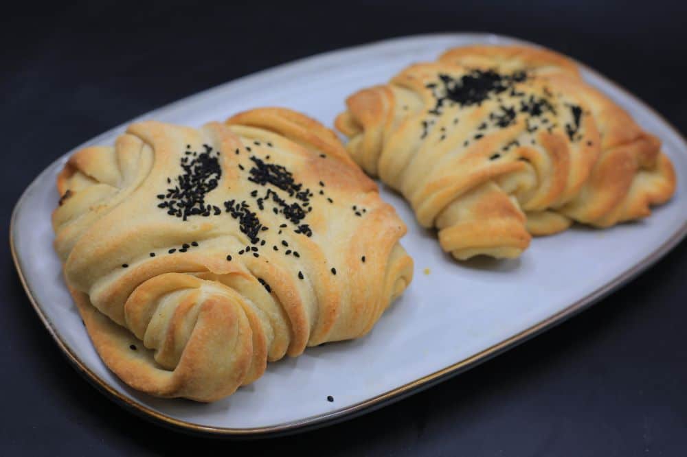 فطائر بالجبنة