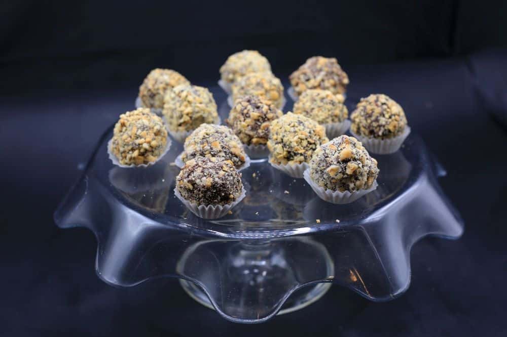 كرات الشوفان الصحية بالتمر