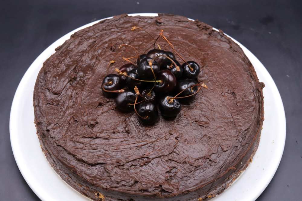 ليزي كيك بالجناش