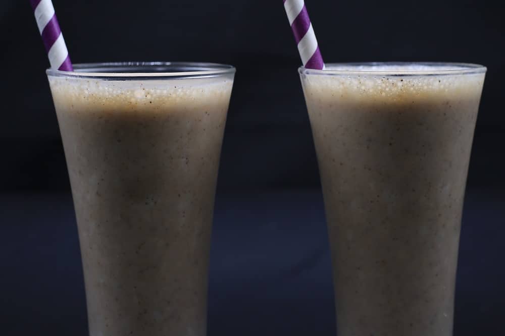 موز بالقرفة واللبن