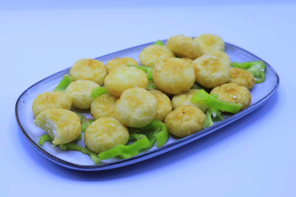 كرات البطاطس المقلية