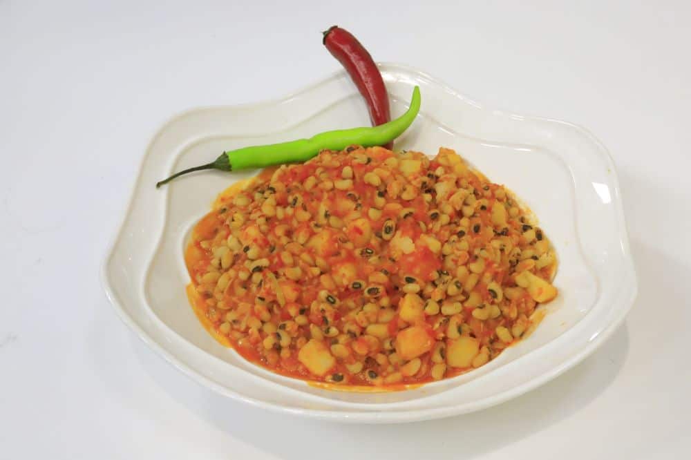 لوبيا مطبوخة بالبطاطس