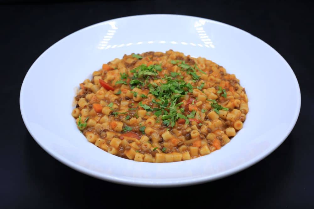 مكرونة بالعدس