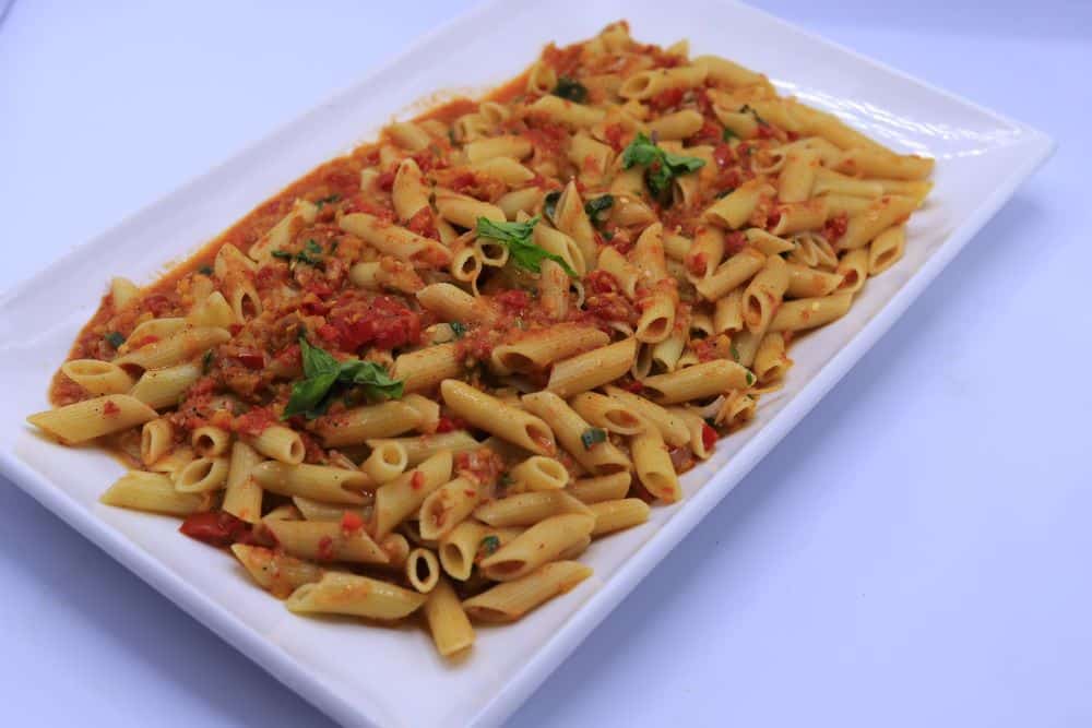 مكرونة بينك صوص