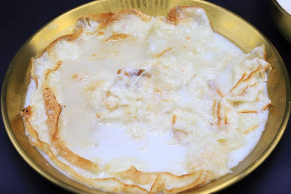 رقاق بالسكر واللبن