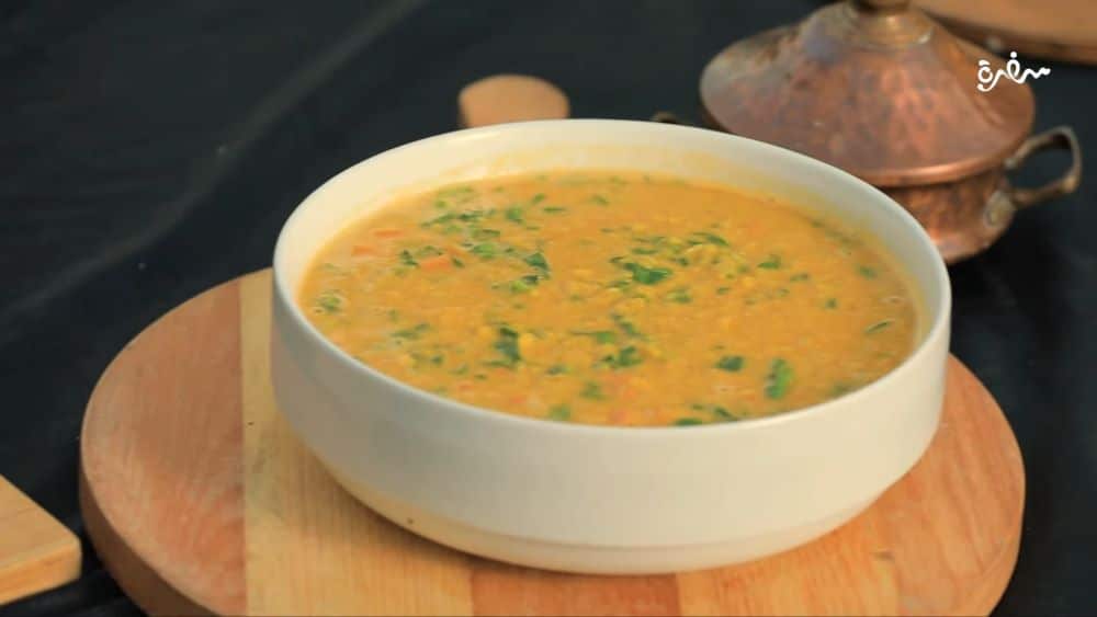 شوربة عدس بالخضار