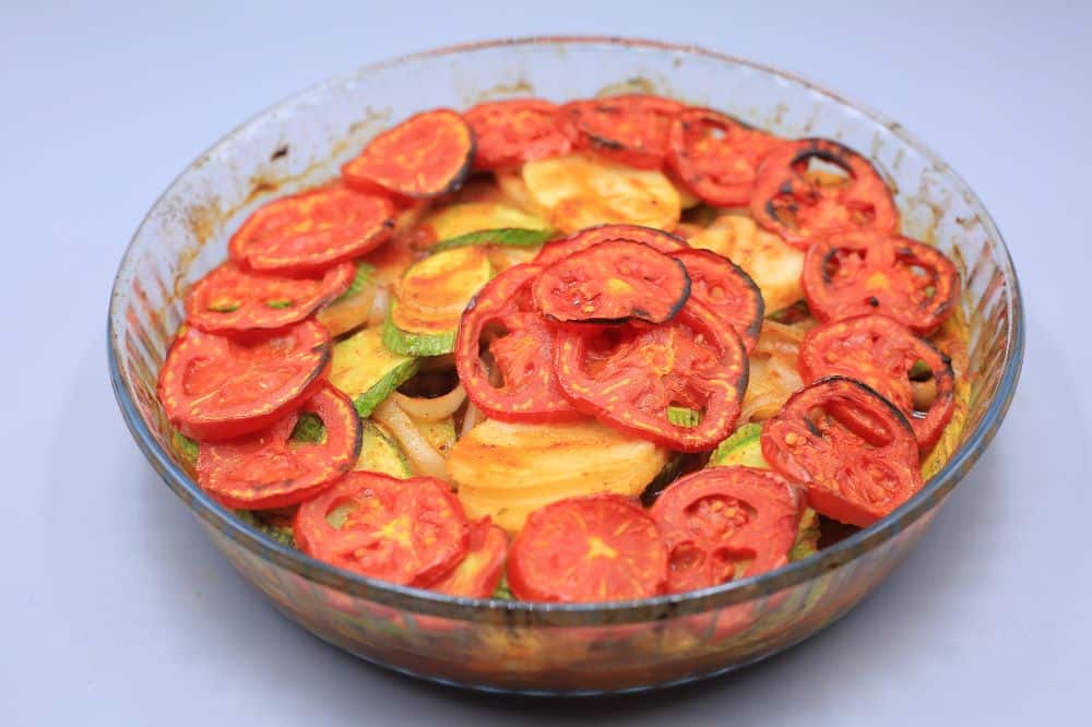 صينية بطاطس بالكوسة