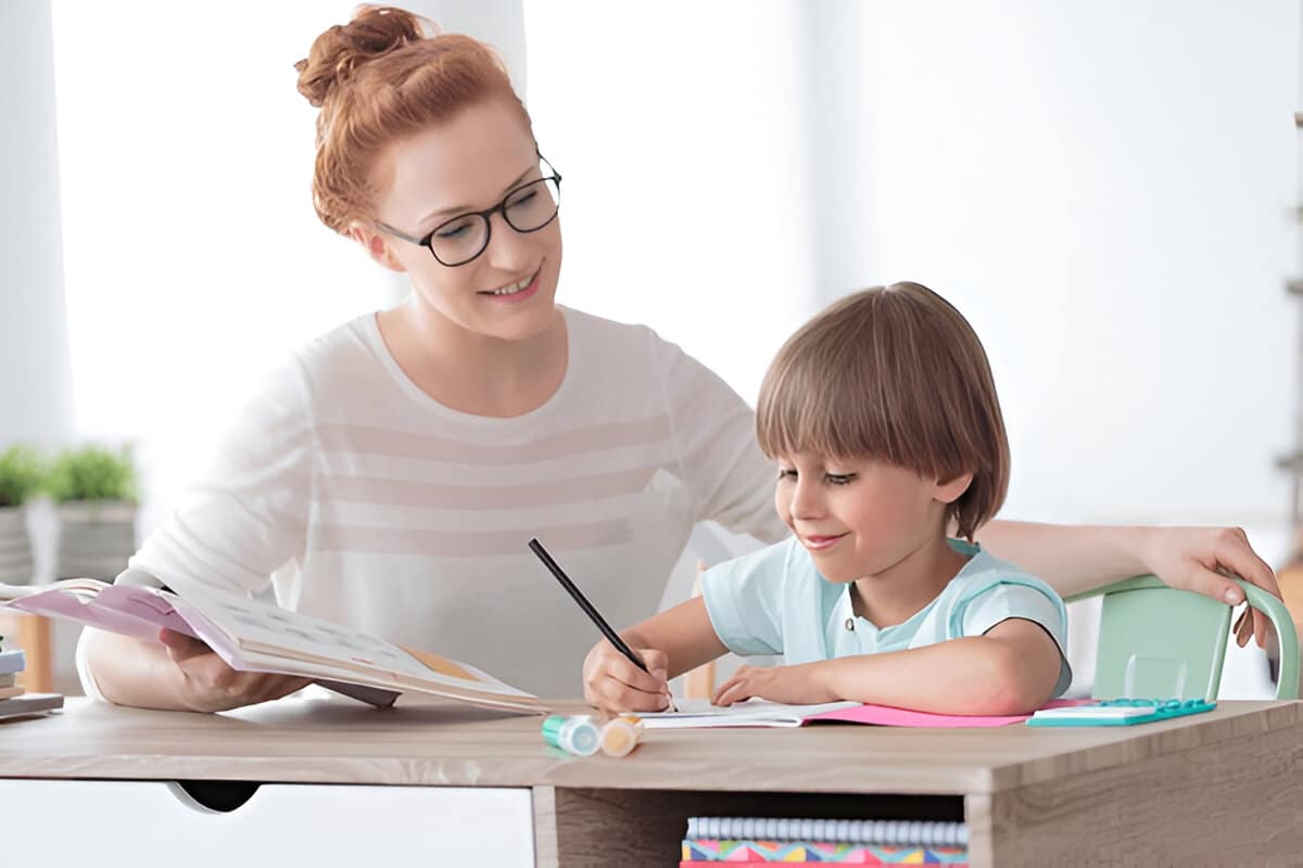 كيف أساعد طفلي على الحفظ والتركيز