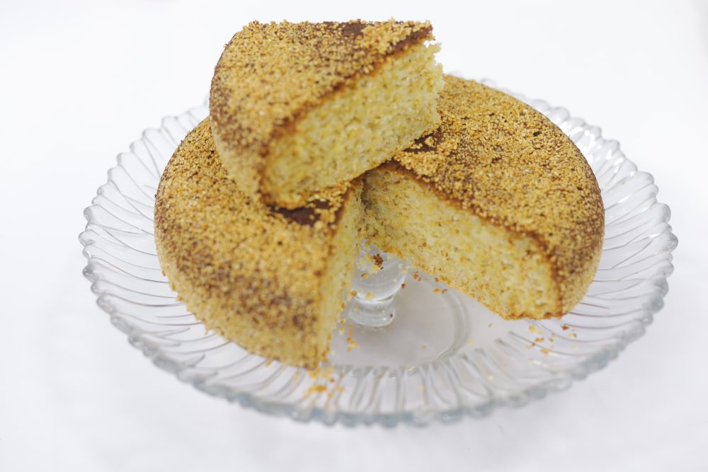 كيكة بالسمسم