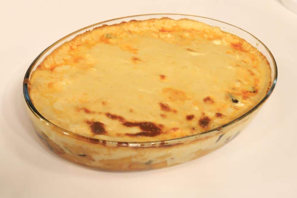 مكرونة بالباذنجان والبشاميل