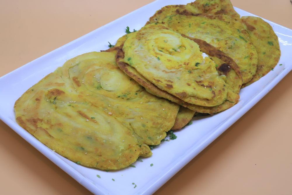 بيتزا البطاطس على الطاسة