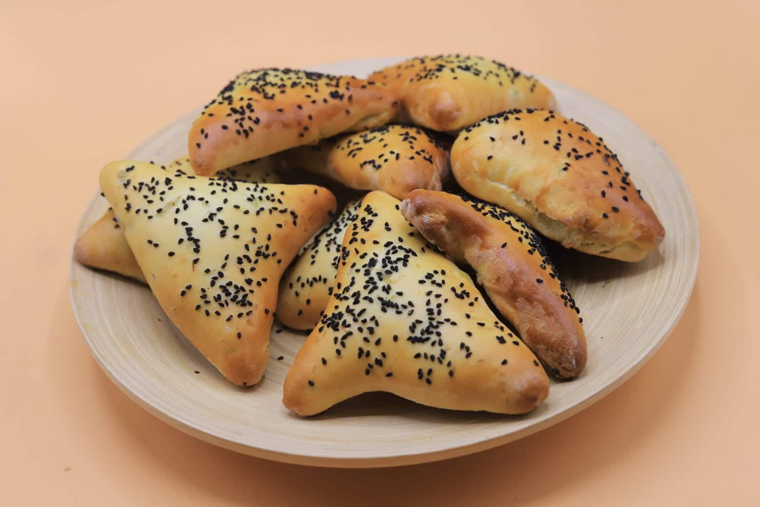 فطائر بالجبنة والزيتون