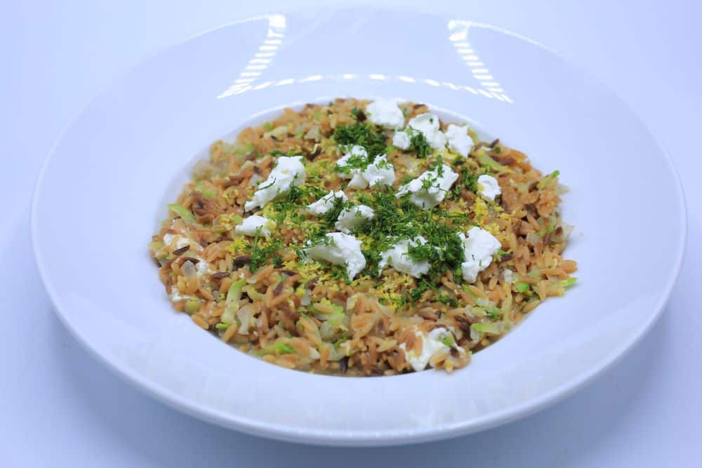 لسان عصفور بالكوسة