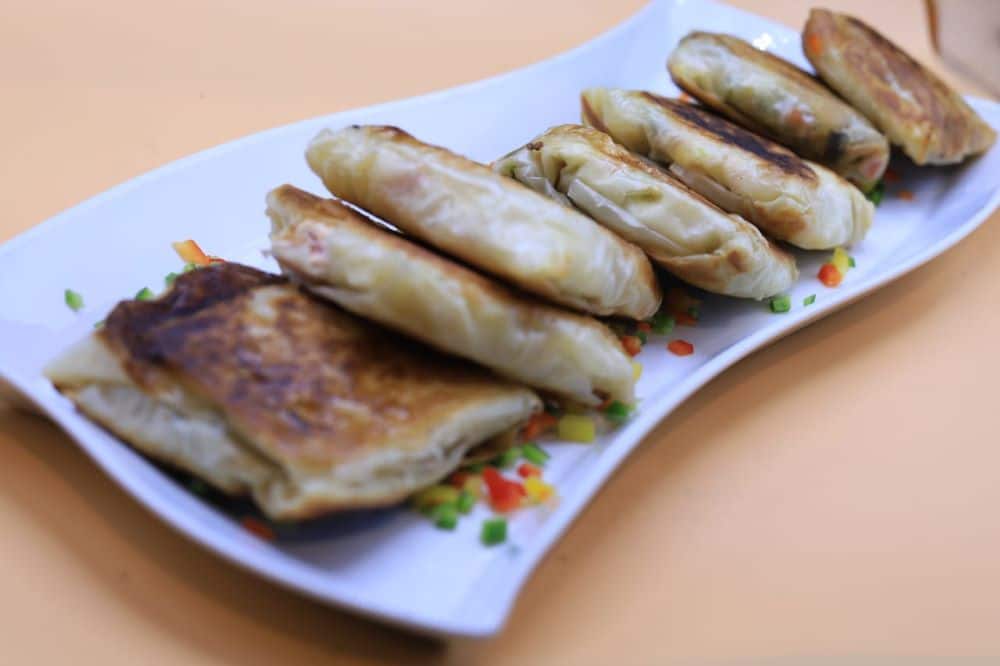 مطبق الجلاش بالبيض