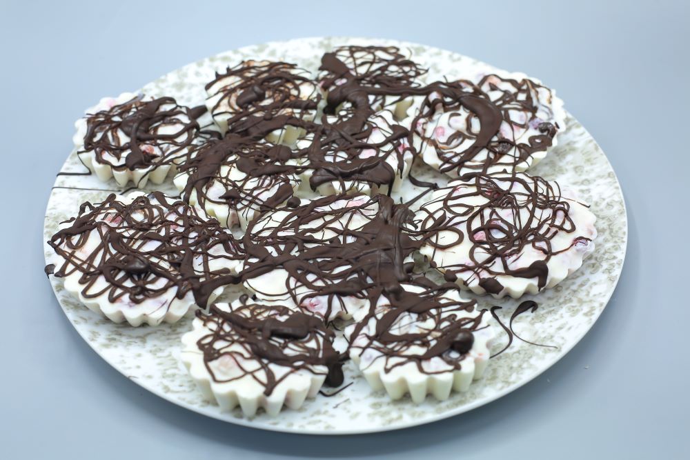 آيس كريم رمان بالشوكولاتة بايتس