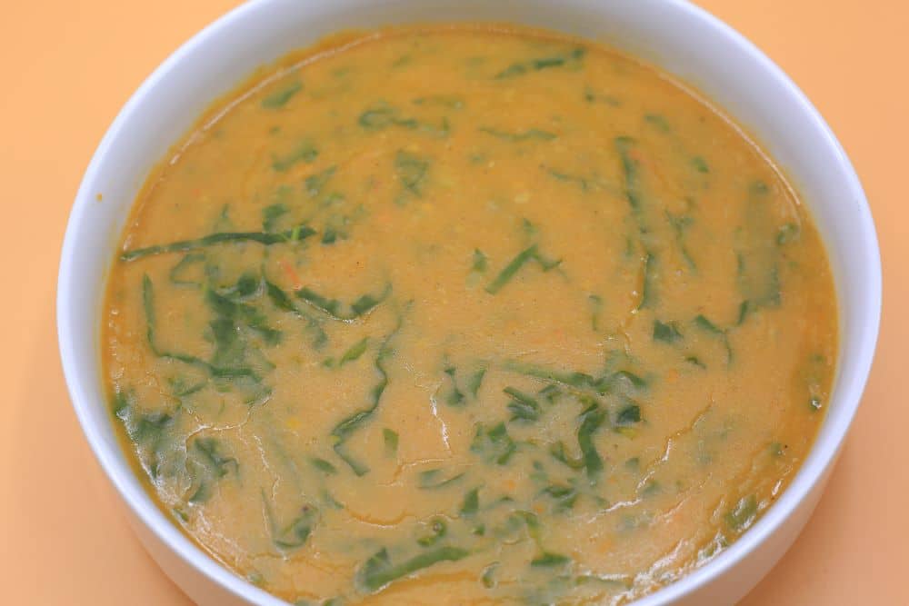 شوربة العدس والسلق