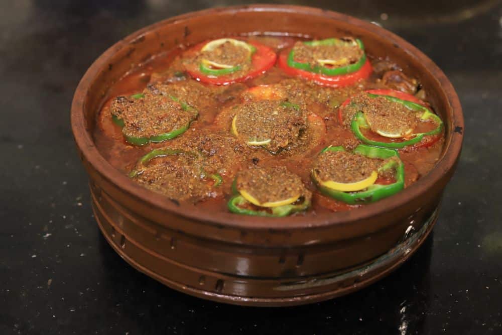 طاجن بامية بالطشة